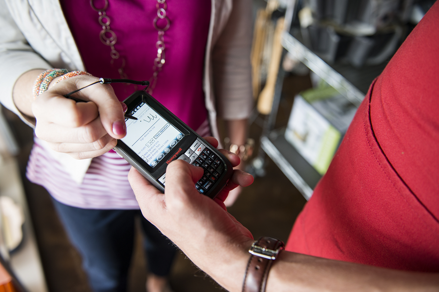 How Proof of Delivery Improves Warehouse Efficiency