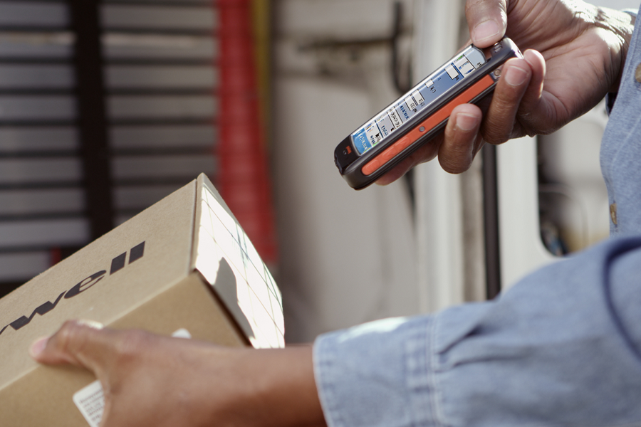 Selecting the Best Operating System for Your Industrial Mobile Computers